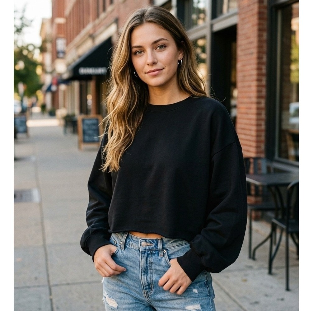 ASOS DESIGN Sweatshirt Women Size 14 Black Cropped Oversized Relaxed Fit